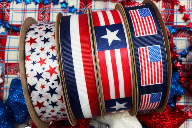 DIY Patriotic Wreath Ideas To Celebrate Veterans Day