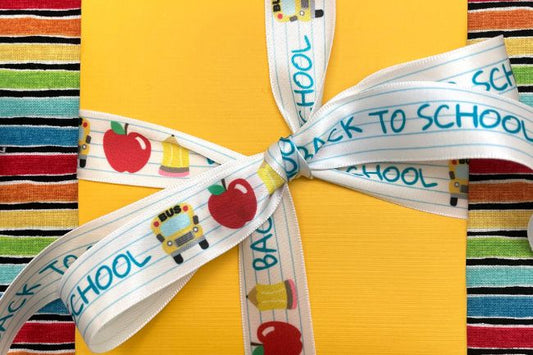 7 Decorating Tips for Back-to-School Door Ideas