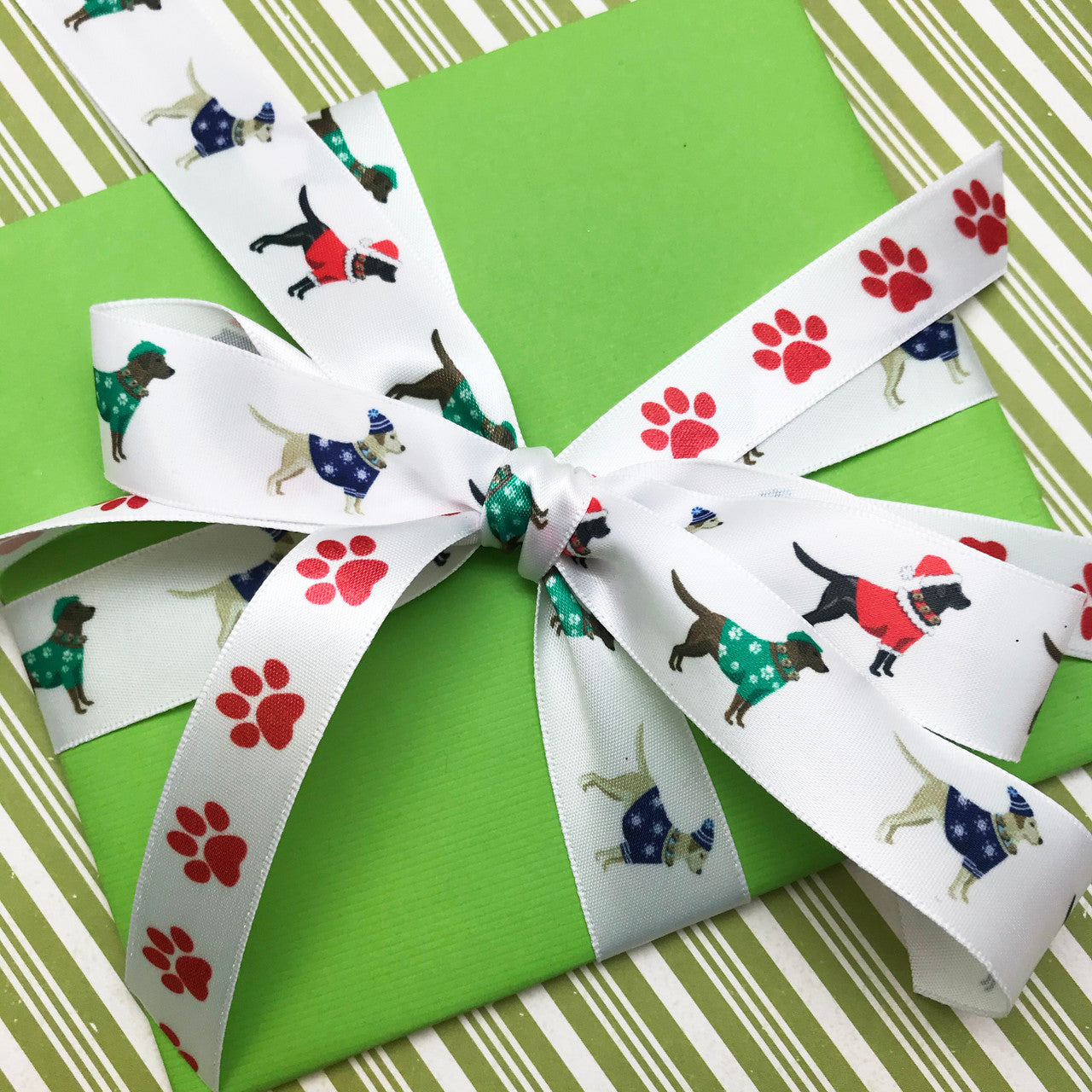 Mix and match our Labrador retriever ribbon with red paw prints for a very festive  pet gift!