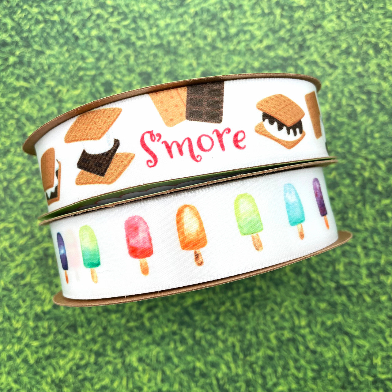 Nothing says Summer like S'mores and popsicles! Be sure to have this yummy combination on hand for your Summer party favors!