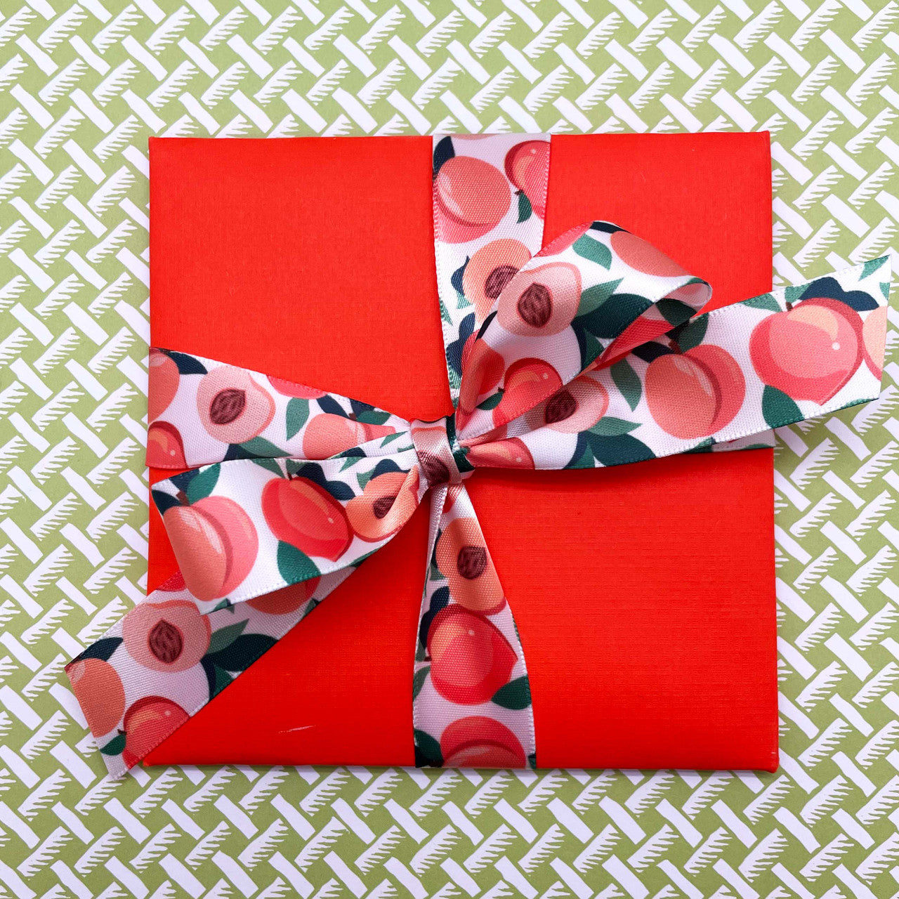 Tie a sweet bow on a little Summer gift for a peachy Summer gift!