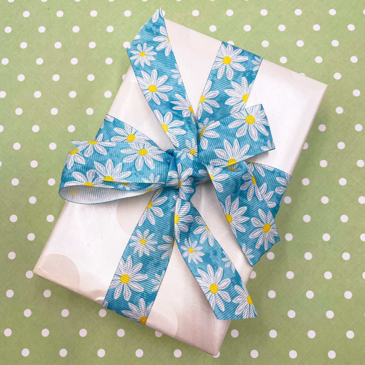 Tie a beautiful bow on plain white paper for a lovely Spring or Mother's Day gift! 