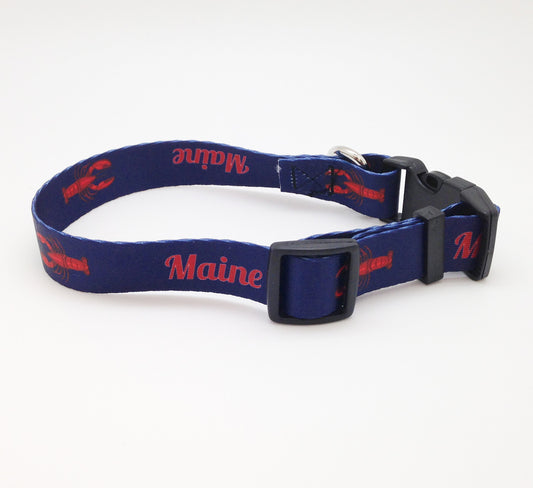 Dog Collar with Lobsters and Maine on a navy blue background 1" wide